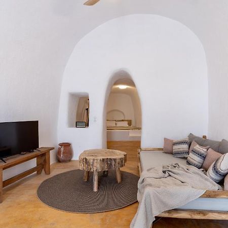 Caval II Hotell Fira  Exteriör bild